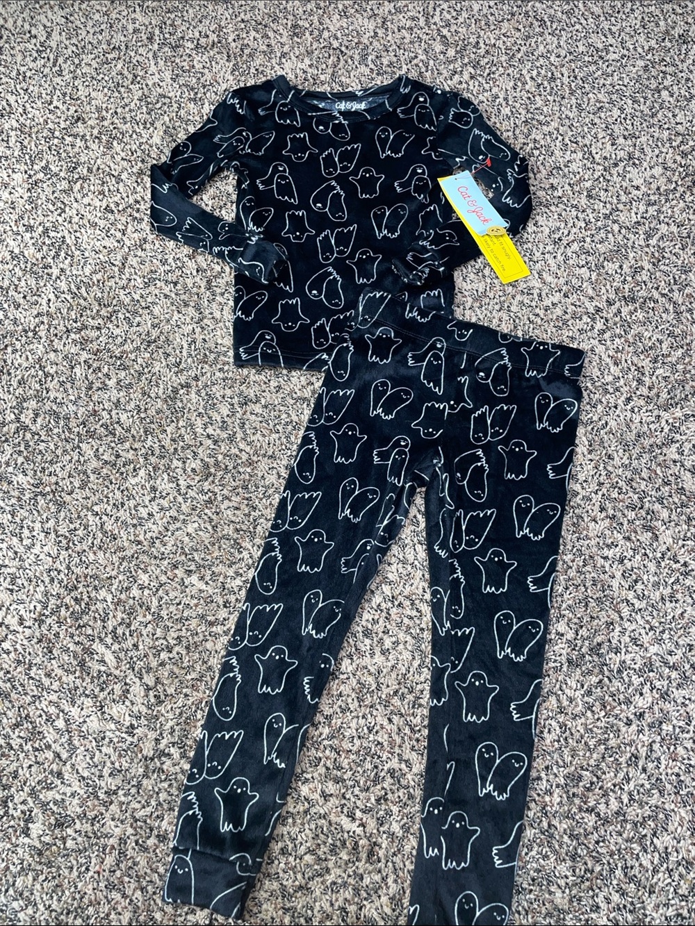 Cat & Jack Soft Cozy Black Pajama Set with White Ghosts Size 4 NWT